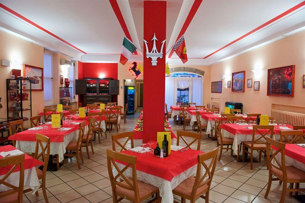 Hotel Europa Modena Dış mekan fotoğraf